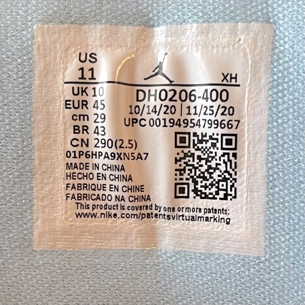 Jordan 1 low SE - Picture 6 of 6